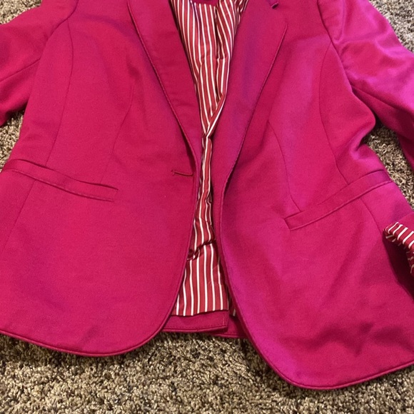 The Limited Pink Suit Jacket - Picture 3 of 3
